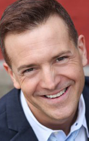 Актер Stephen Bienskie