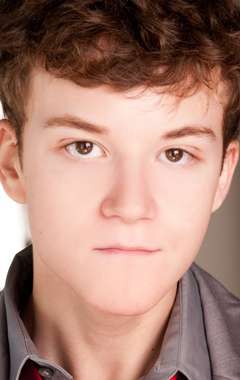 Актер Нат Хартли