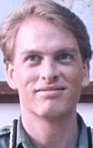 Актер Джон Уэйкфилд