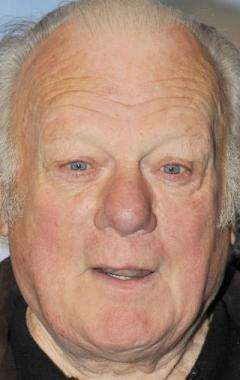 Актер Филипп Наон