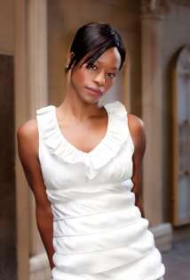 Актер Суфе Брэдшоу