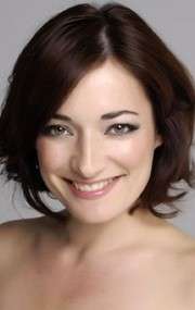 Фото Лора Мишель Келли