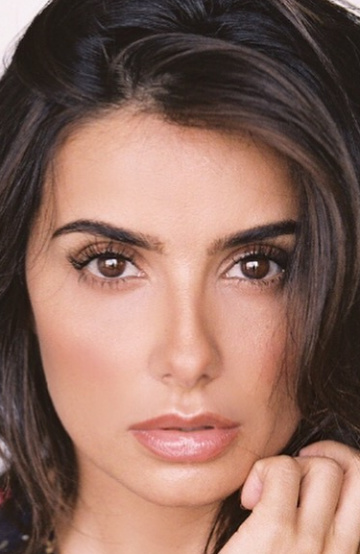 Актер Микаела Хувер