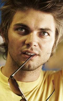 Актер Ник Тун