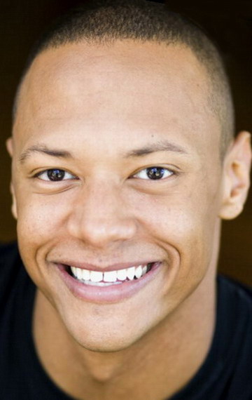 Актер Эмерсон Брукс