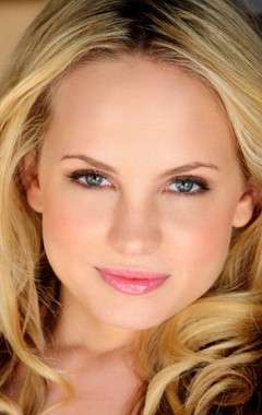 Актер Меган Йётте Мартин