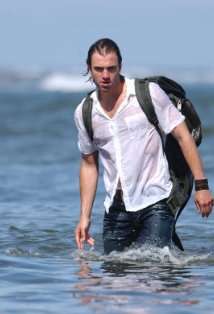 Актер Оливер Бут