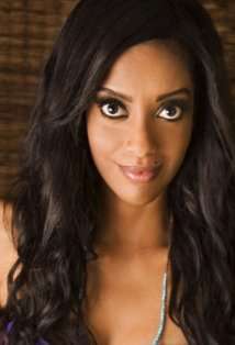 Актер Ази Тесфай