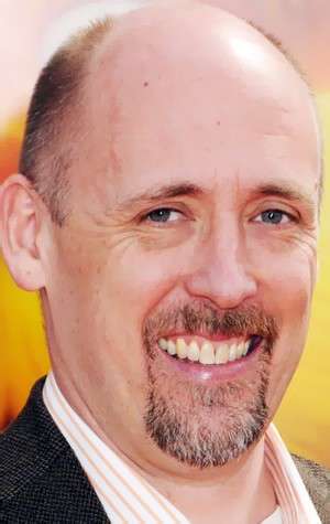 Актер Крис Рено