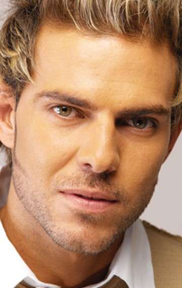 Актер Хуан Альфонсо Баптиста