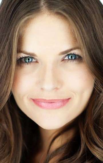 Актер Кэйси Мессер