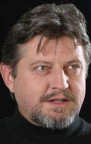 Фото Ади Карауляну