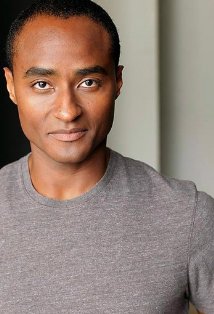 Актер Байрон Лори