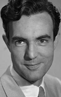 Актер Джеймс Кондон