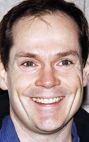 Актер Джонатан Кромби