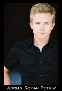 Актер Адриан Петрив