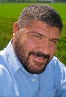 Актер Чак Герена