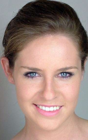 Актер Эмма Фентон