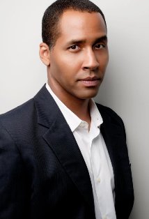 Актер Лоуренс Баллард