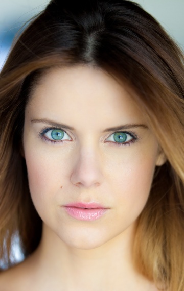 Актер Элизабет Хауэр