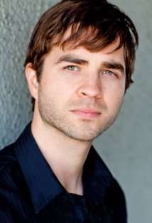 Актер Шэйн Брэйди