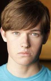 Актер Калеб Стейнмейер