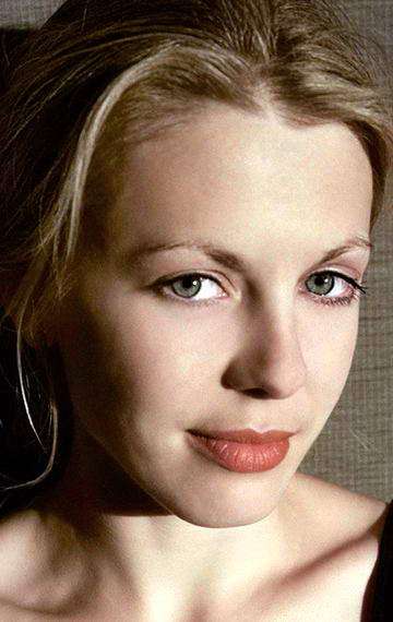 Актер Келли Адамс