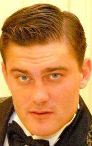 Актер Михаил Карпенко