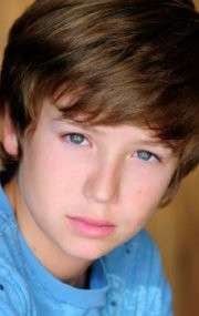 Актер Гаррет Райан