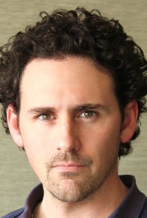 Актер Крис Бен