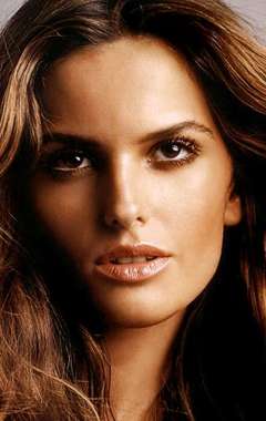 Актер Изабель Гулар