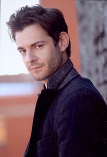 Актер Йен Унтерман