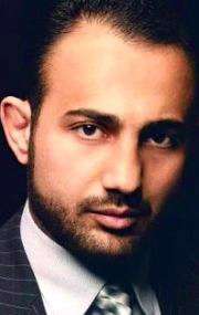 Актер Роман Митичян