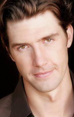 Актер Таг Кокер