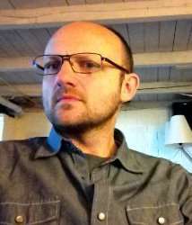 Актер Дэвид Берроуз