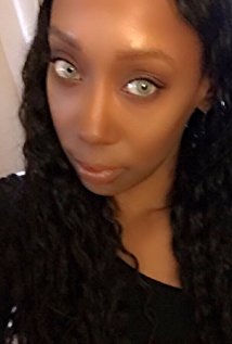 Актер Манаджхджанихе Ройэлл