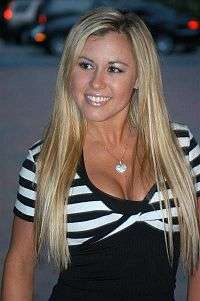 Актер Остин Мур