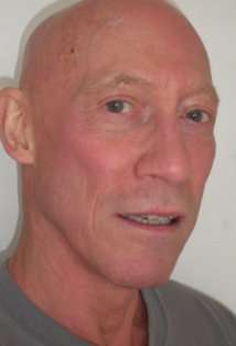 Актер Йен А. Уоллес