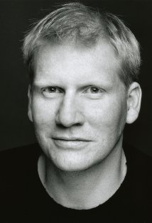 Актер Саймон Нок