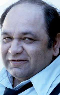 Актер Ричард С. Кастеллано