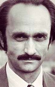 Актер Джон Казале