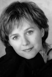 Актер Кристал Роббинс