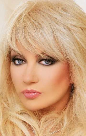 Актер Таисия Повалий