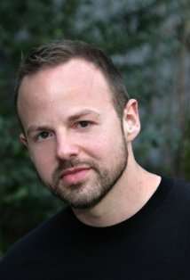 Актер Джеффри Ивэн Томас