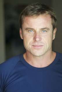 Актер Бен Оксенбулд