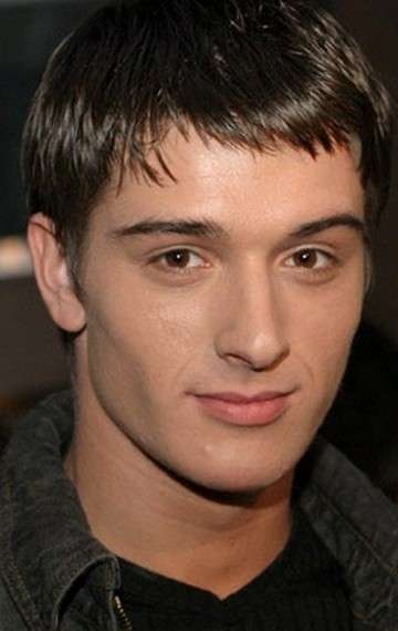 Актер Станислав Бондаренко