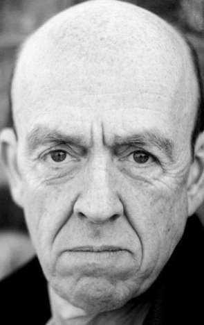 Актер Энди де ла Тур