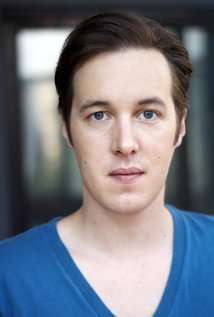 Актер Давид Микаэль