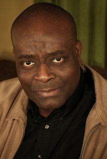 Актер Джеймс Такер