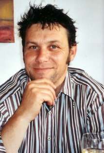 Актер Дэнни Мулрон